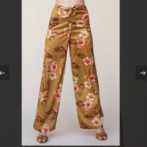 LPA Pants - Tie Front Pant in Lush Tropics sz S
